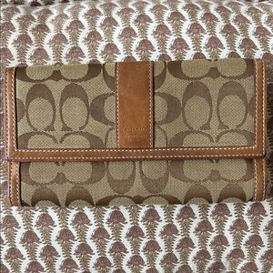 Coach Signature Canvas Wallet in Brown and Tan